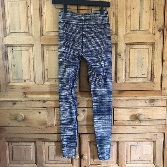 Joy Lab Women's‎ Small Black White Printed Leggings Athletic Casual Workout Gym - Picture 7 of 8